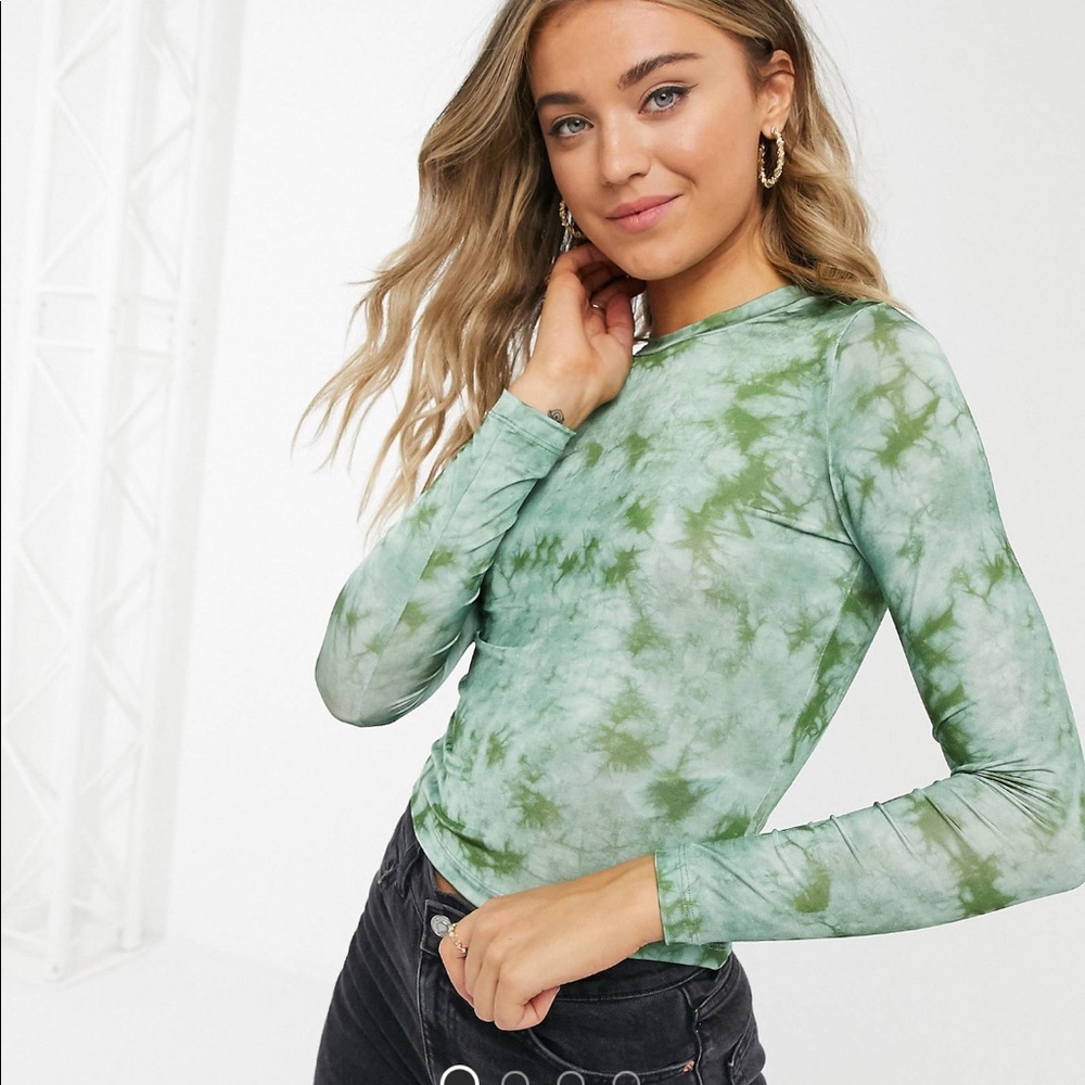 Green tie dye crop top